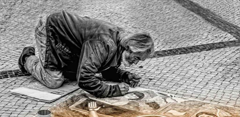 Heldenhaft, doch fragwürdig – ein fernes Impala, heroisch, halbwegs und durchdringend.